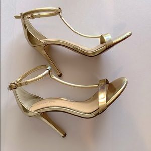 Gorgeous iridescent gold heels sz 6.5